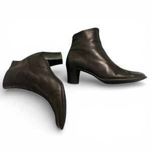 Arche Black Leather Ankle Boot Block Heel Zip Up Booties 9
